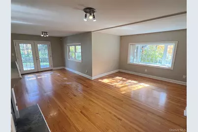 18 Chestnut Lane, Newburgh, NY 12550 - Photo 7