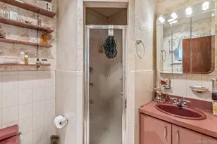 86-79 Pinto St, Hollis, NY 11423 - Photo 17