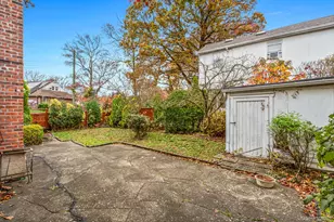 86-79 Pinto St, Hollis, NY 11423 - Photo 25