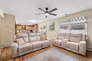 18 15th St, Wading River, NY 11792 - Photo 9