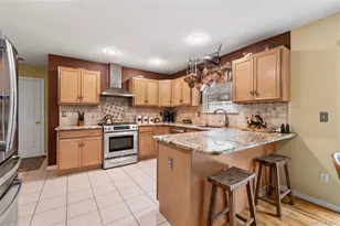 18 15th St, Wading River, NY 11792 - Photo 11