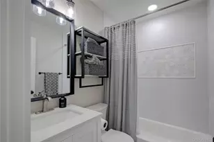 2 Spring Hollow Rd, Centerport, NY 11721 - Photo 15