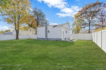 59 Nevada Road, West Babylon, NY 11704 - Photo 23
