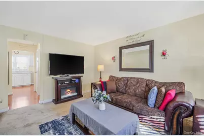 59 Nevada Road, West Babylon, NY 11704 - Photo 7