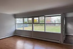 154 Kingfisher Rd, Levittown, NY 11756 - Photo 5