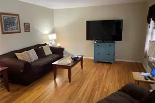 323 Grand Ave, Lindenhurst, NY 11757 - Photo 5