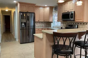 531 Boxwood Dr, Shirley, NY 11967 - Photo 11