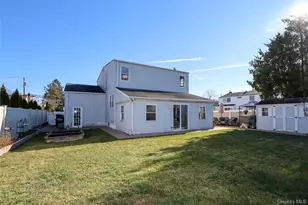 169 N 6th St, Bethpage, NY 11714 - Photo 35