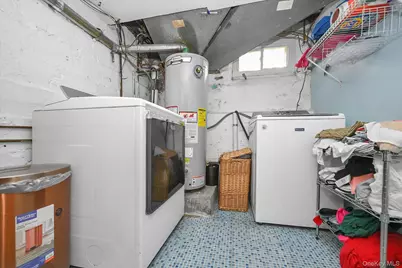 6448 58th Road, Maspeth, NY 11378 - Photo 17