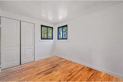 1401 Race Avenue, Medford, NY 11763 - Photo 29