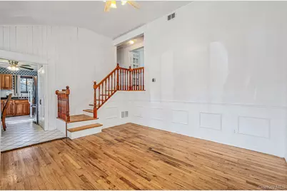 1401 Race Avenue, Medford, NY 11763 - Photo 19