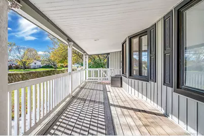 1401 Race Avenue, Medford, NY 11763 - Photo 7