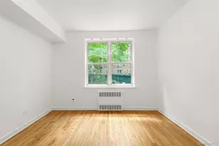 66-40 108th St, Forest Hills, NY 11375 - Photo 17