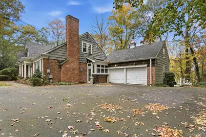 26 Paul Revere Lane, Centerport, NY 11721 - Photo 31