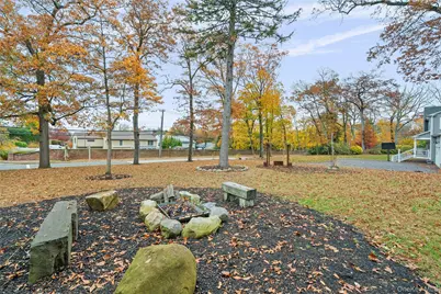 7 School Street, Bayville, NY 11709 - Photo 19