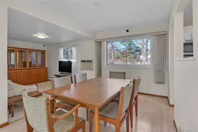 21 Yeoman Drive, East Northport, NY 11731 - Photo 5