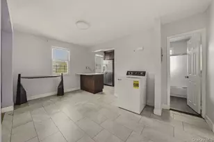 140-19 183rd St, Springfield Gardens, NY 11413 - Photo 7