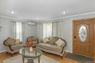 95 Norman St, New Hyde Park, NY 11040 - Photo 3