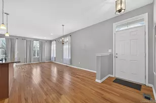 59 Meadow View Dr, Middletown, NY 10940 - Photo 5