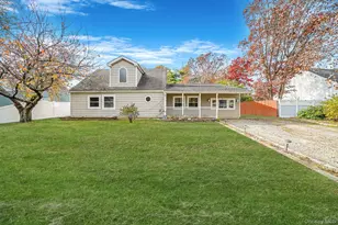 56 Matsunaye Dr, Medford, NY 11763 - Photo 3