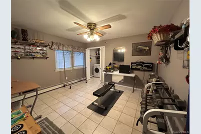 839 Pine Avenue, West Islip, NY 11795 - Photo 21