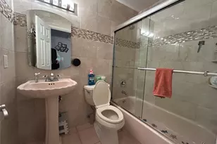 839 Pine Ave, West Islip, NY 11795 - Photo 19