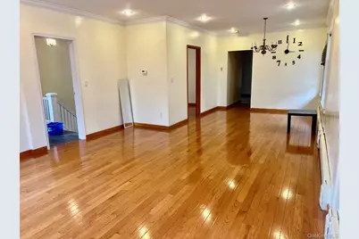 14915 15th Road, Whitestone, NY 11357 - Photo 3