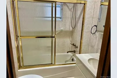 14915 15th Road, Whitestone, NY 11357 - Photo 7