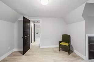 122 Liberty Ave, Port Jefferson, NY 11777 - Photo 19