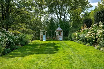 411 Stanwich, Greenwich, CT 06830 - Photo 7