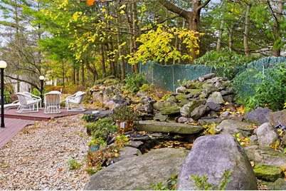 43 Bristol Drive, Manhasset, NY 11030 - Photo 39