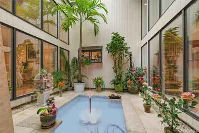 43 Bristol Drive, Manhasset, NY 11030 - Photo 13