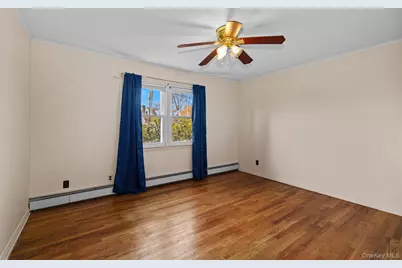 107 Rose Drive, East Meadow, NY 11554 - Photo 9