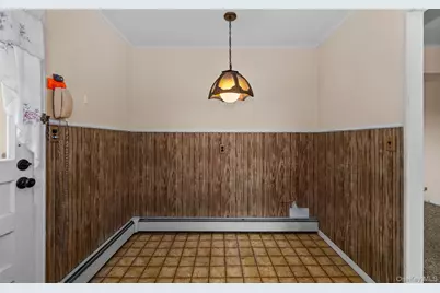 107 Rose Drive, East Meadow, NY 11554 - Photo 13