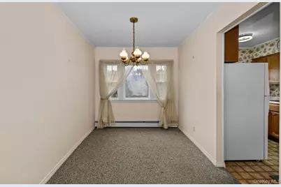 107 Rose Drive, East Meadow, NY 11554 - Photo 5