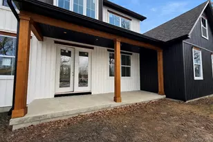 45 Maple Hill Dr, Millbrook, NY 12545 - Photo 3