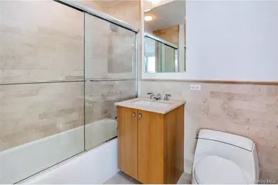 1 Renaissance Square #11G, White Plains, NY 10601 - Photo 13