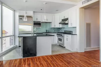 1 Renaissance Square #11G, White Plains, NY 10601 - Photo 5