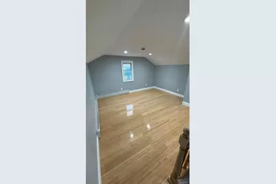 116-45 195 Street, Saint Albans, NY 11412 - Photo 17