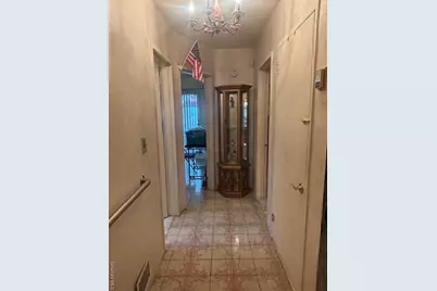 62 12th Avenue, Mineola, NY 11501 - Photo 9