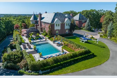 18 Gwynne Road, Melville, NY 11747 - Photo 3