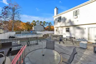 17 Ostend Cir, Shirley, NY 11967 - Photo 13