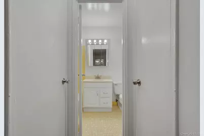 4 Consulate Drive #1B, Tuckahoe, NY 10707 - Photo 17