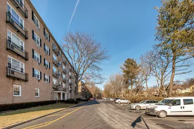 4 Consulate Drive #1B, Tuckahoe, NY 10707 - Photo 5