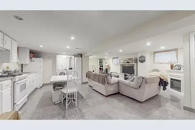 145-45 4th Avenue, Whitestone, NY 11357 - Photo 21