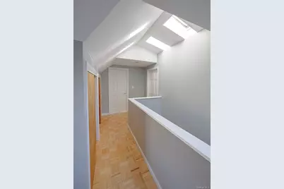 471 Windsor Place, Oceanside, NY 11572 - Photo 21