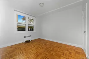 275 Maple Ave, Rockville Centre, NY 11570 - Photo 9