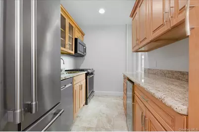 275 Maple Avenue #B 1, Rockville Centre, NY 11570 - Photo 7