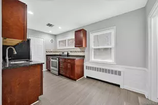 552 Old Country Rd, Plainview, NY 11803 - Photo 5