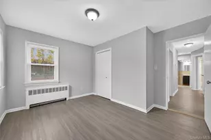 552 Old Country Rd, Plainview, NY 11803 - Photo 9